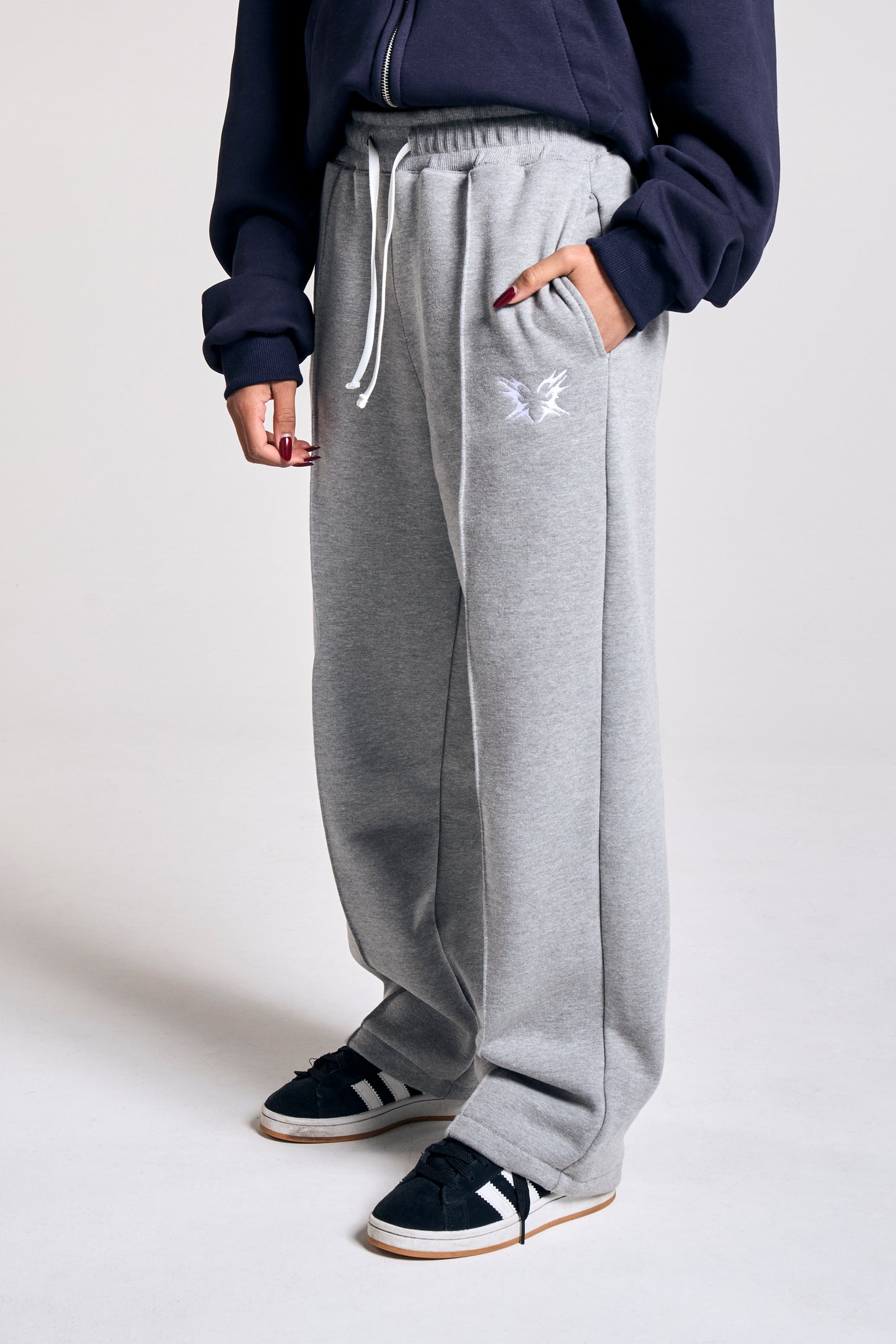 STOLEN HEARTH GRAY SWEATPANTS